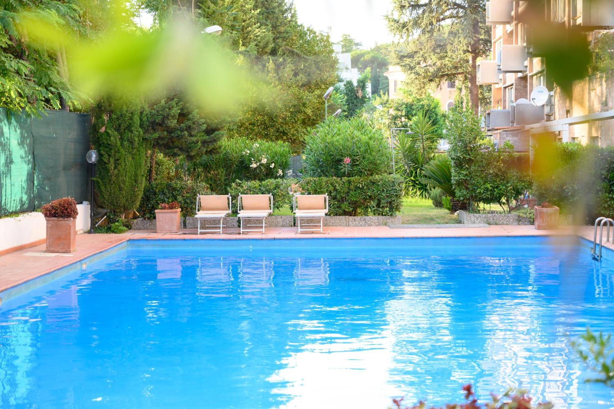 רומא Laura Sweet Home Con Piscina מראה חיצוני תמונה