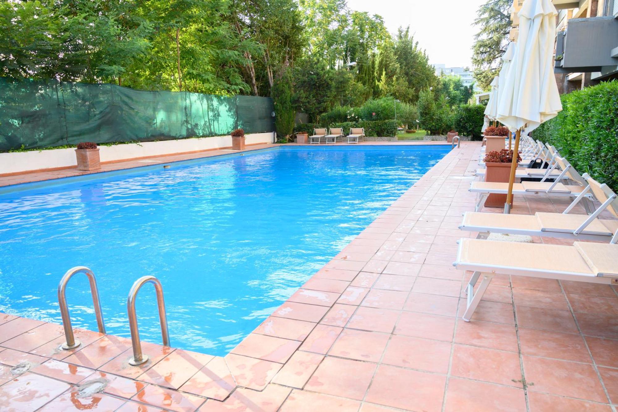 רומא Laura Sweet Home Con Piscina מראה חיצוני תמונה